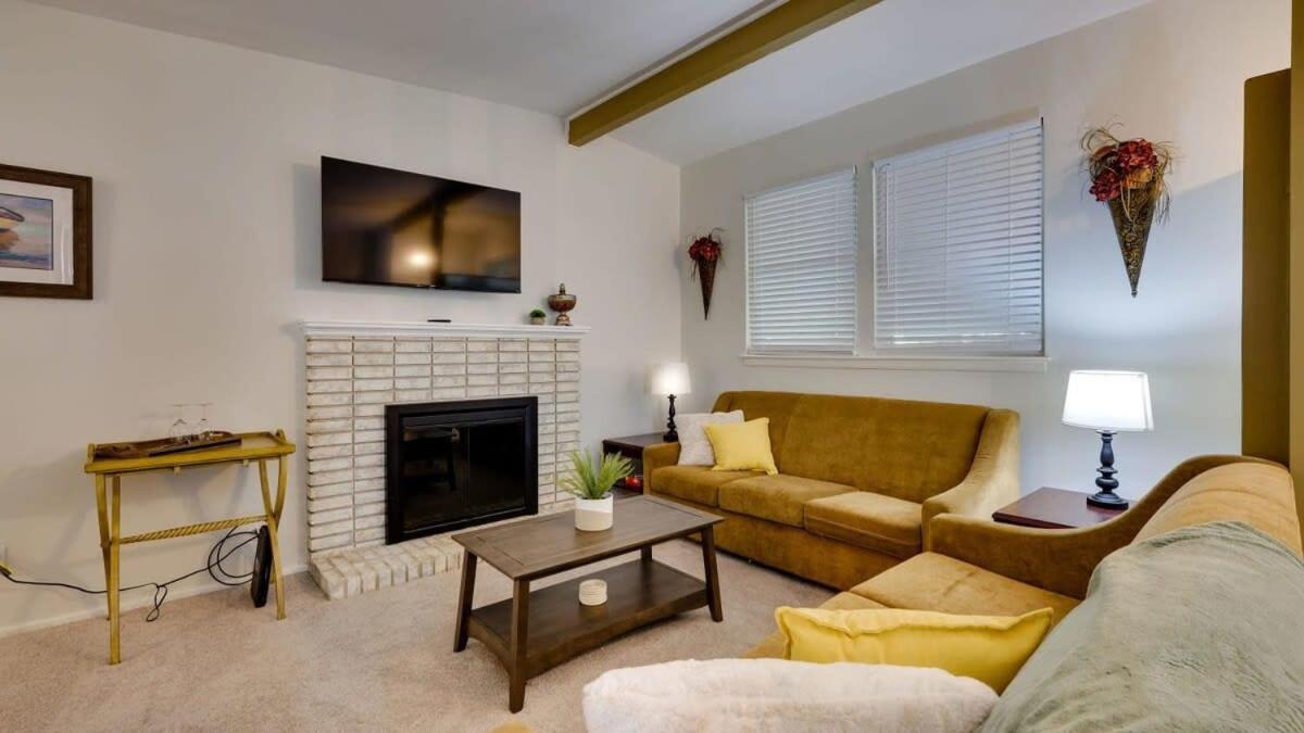 Halcyon Hangout-Mins To Downtown-Ping Pong-Pets Savannah Exterior foto
