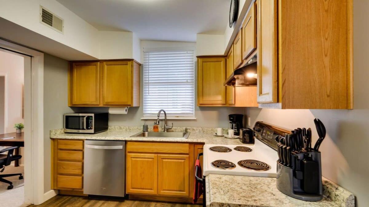 Halcyon Hangout-Mins To Downtown-Ping Pong-Pets Savannah Exterior foto